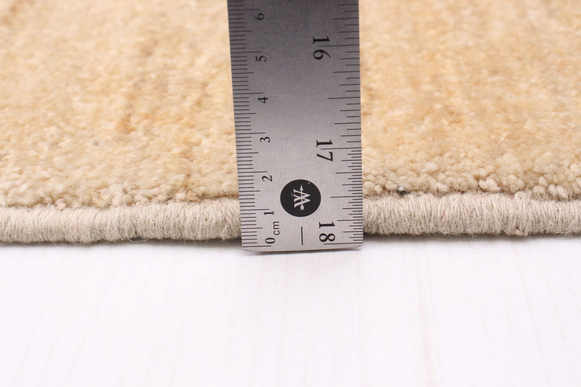 Jens effen vloerkleed beige