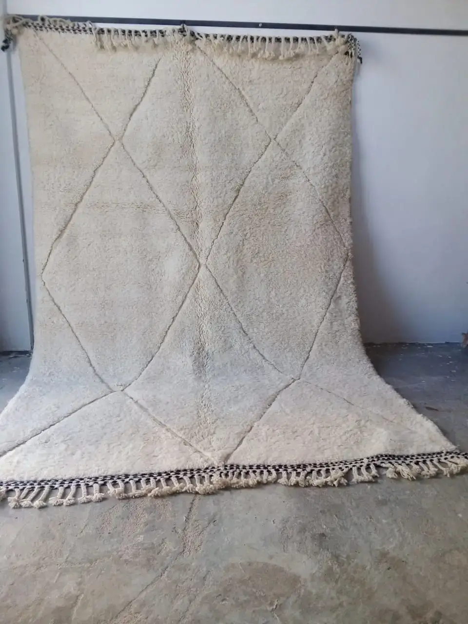 Mia Beni Ouarain rug white