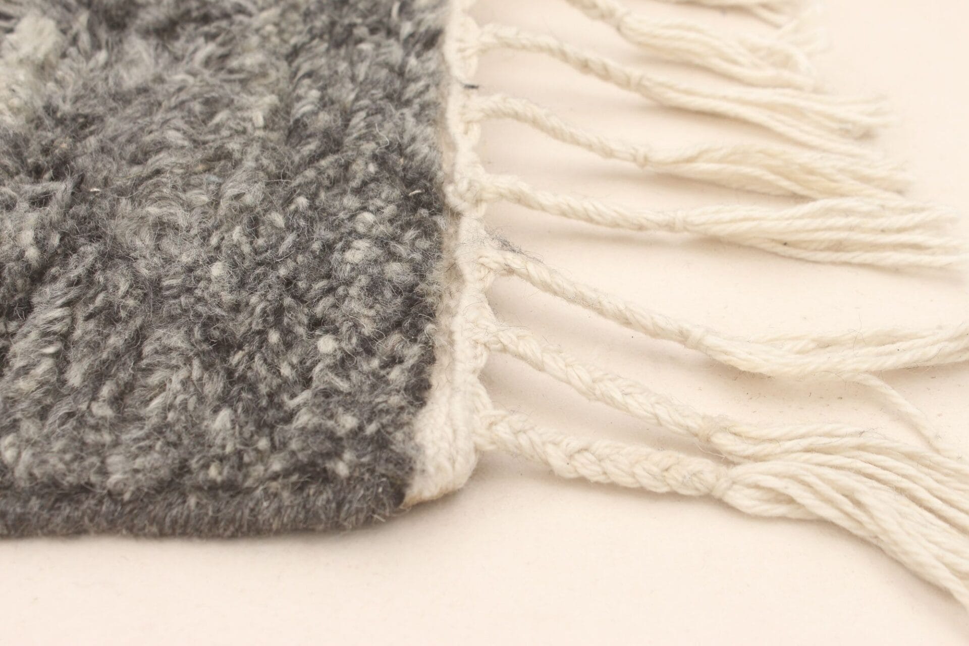 Rowan Arlequin rug grey