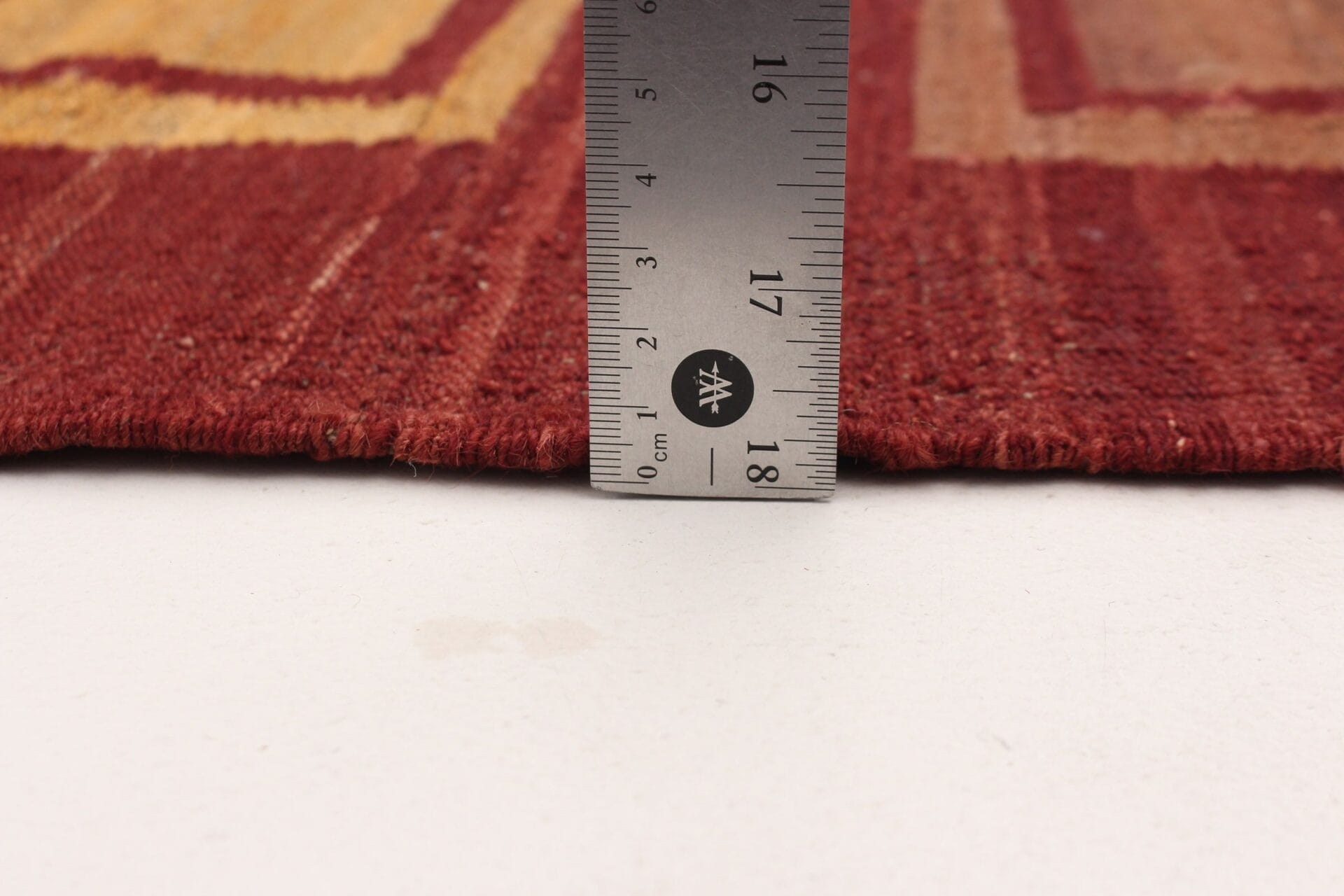Amine Kelim rug red