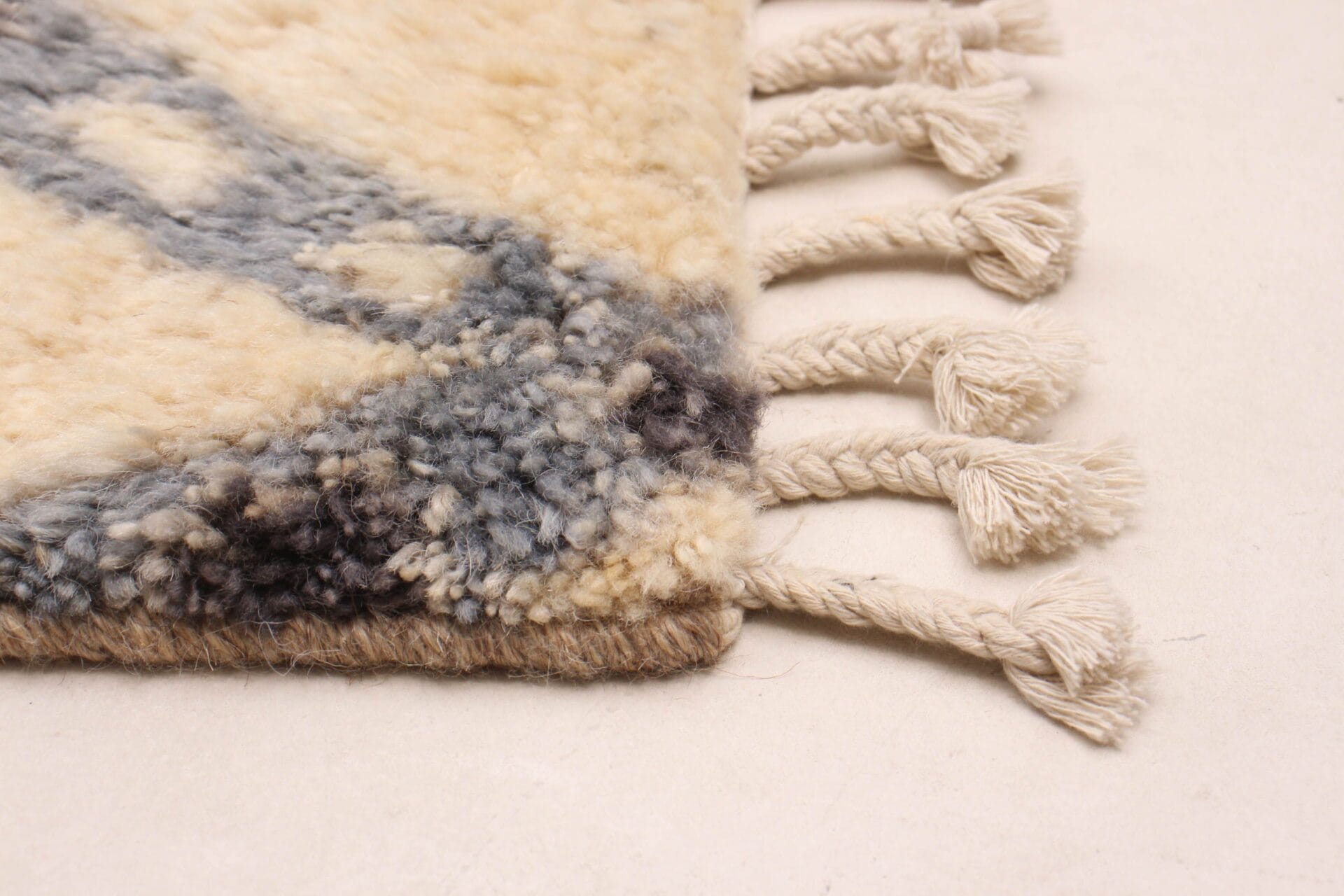Wout effen vloerkleed beige