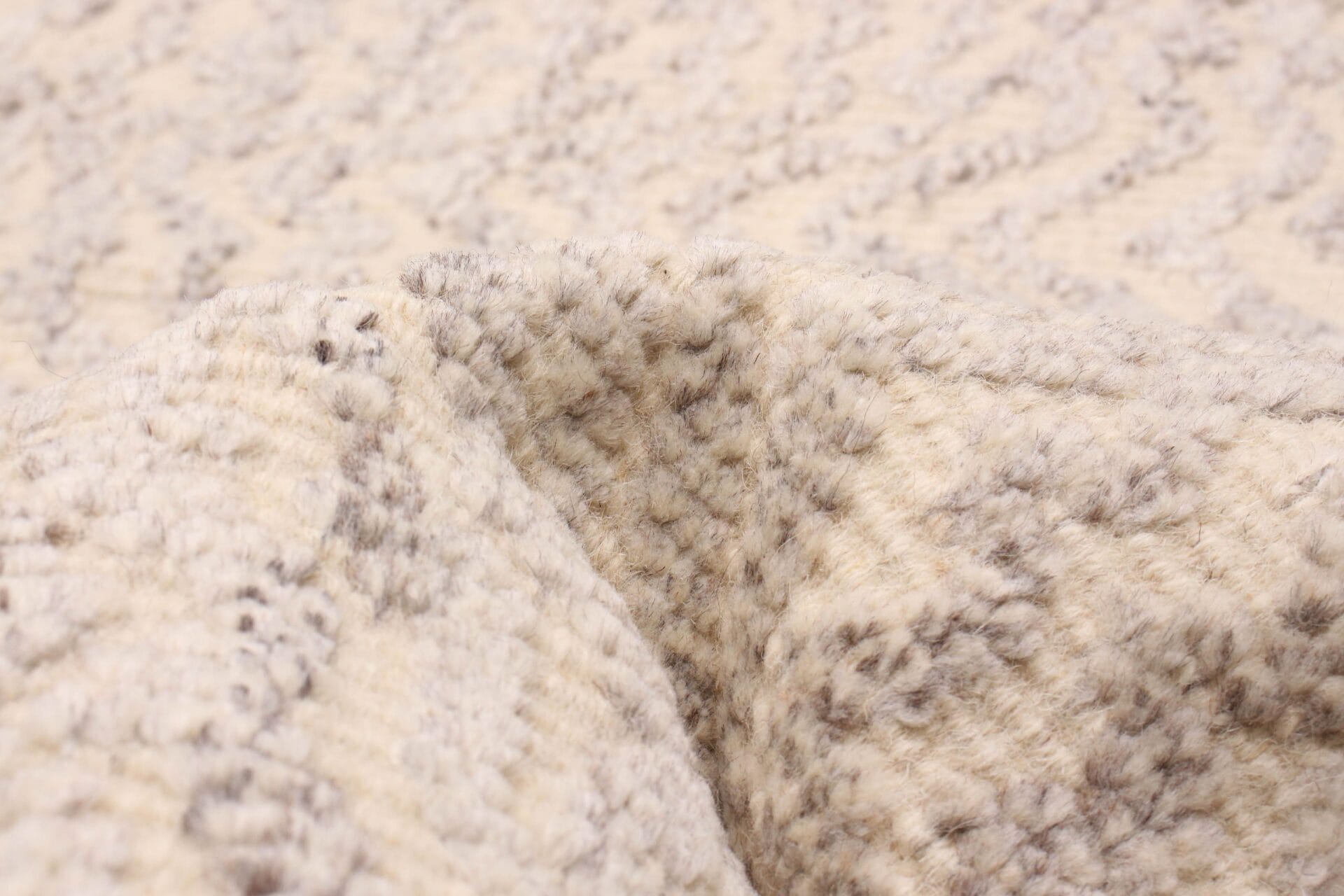 Viktor effen vloerkleed beige