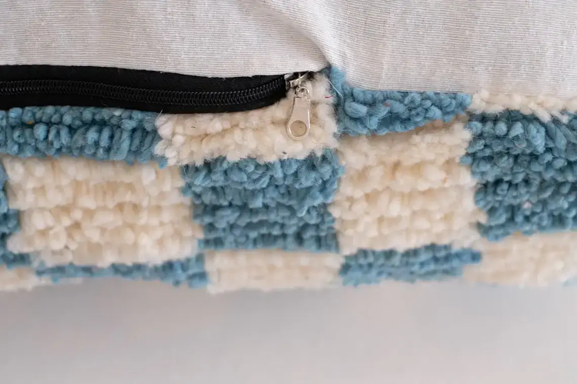 Kenza Berber Pouf weiß