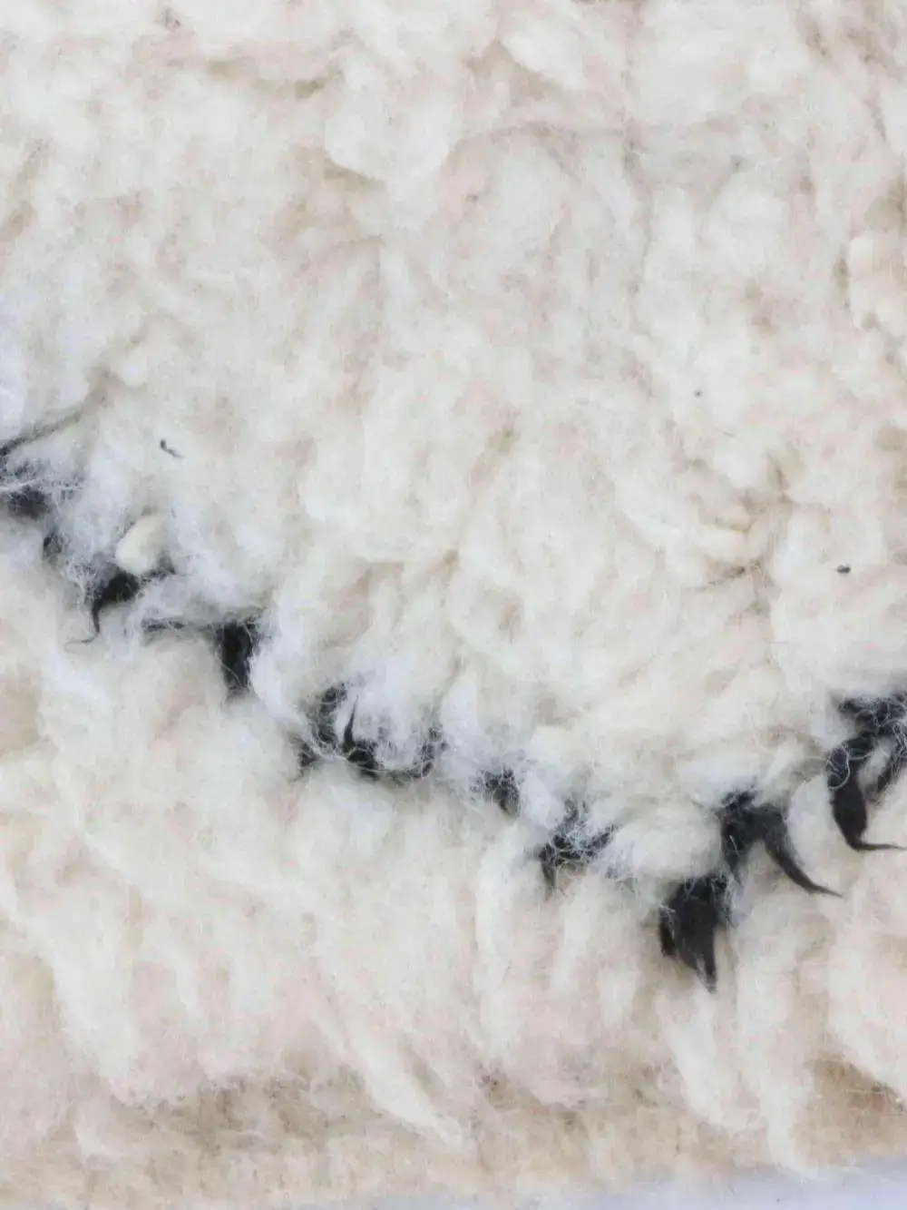 Othmane Beni Ouarain rug beige